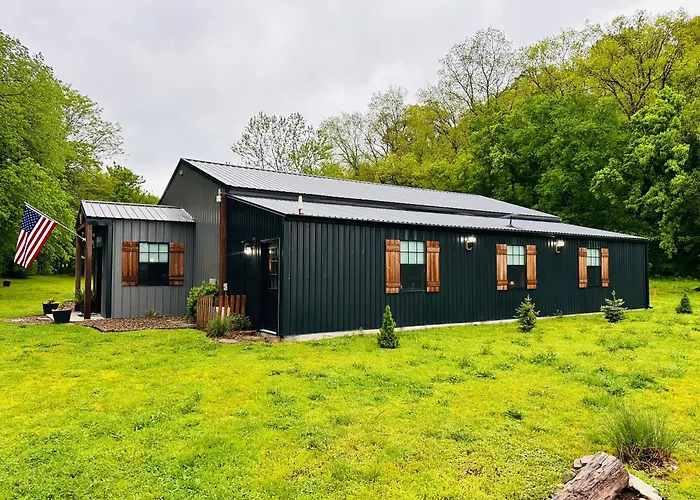 Legacy Barn On Sugar Creek