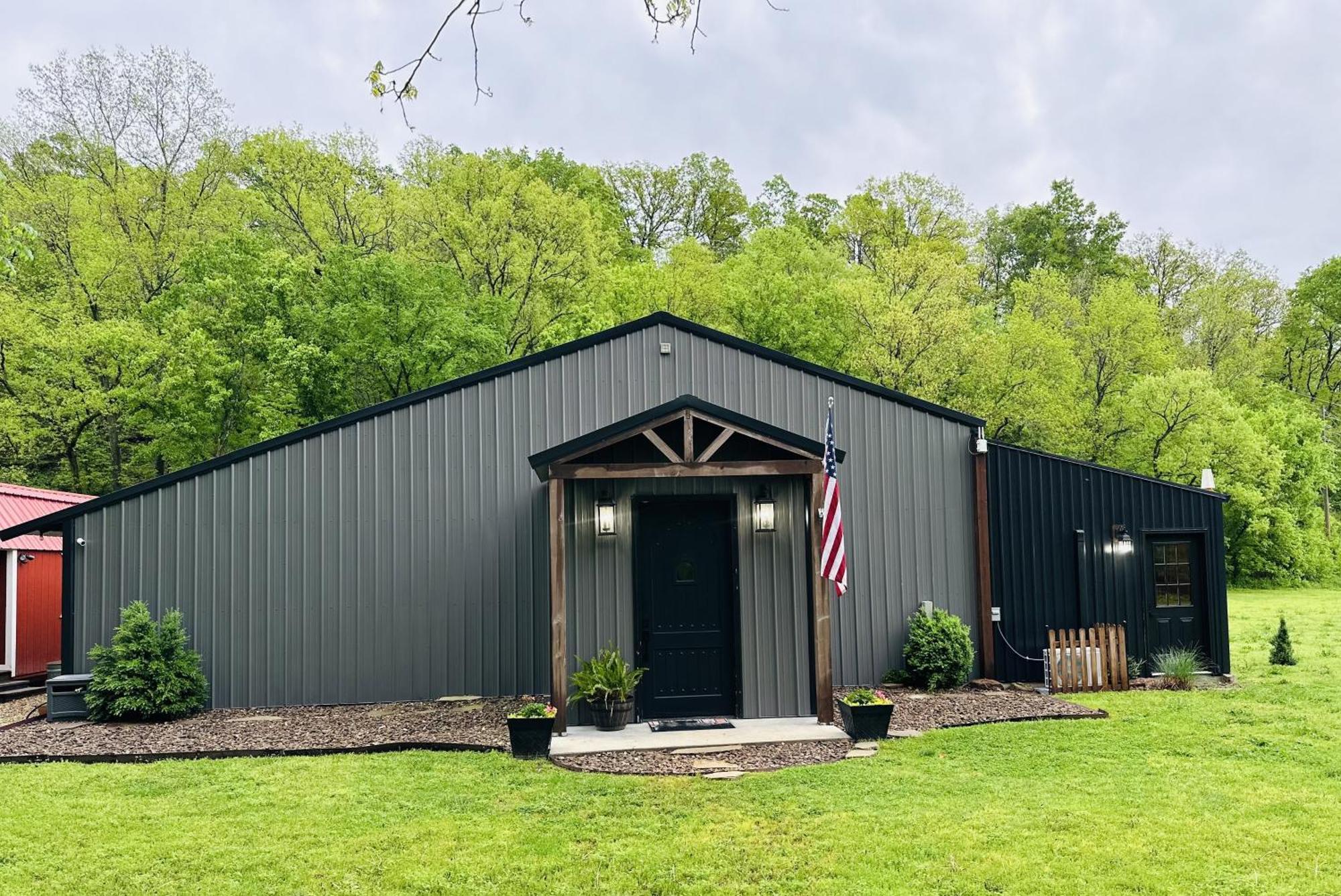 Legacy Barn On Sugar Creek Apartment